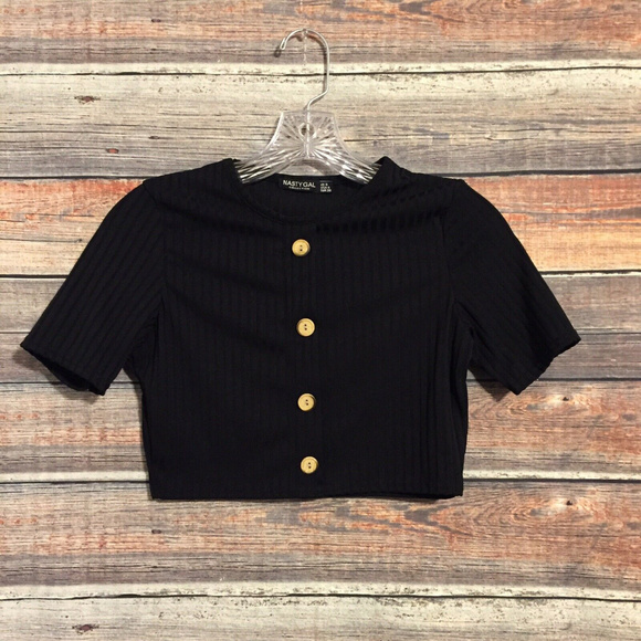 Nasty Gal Tops - Nasty Gal ribbed cropped button detail top